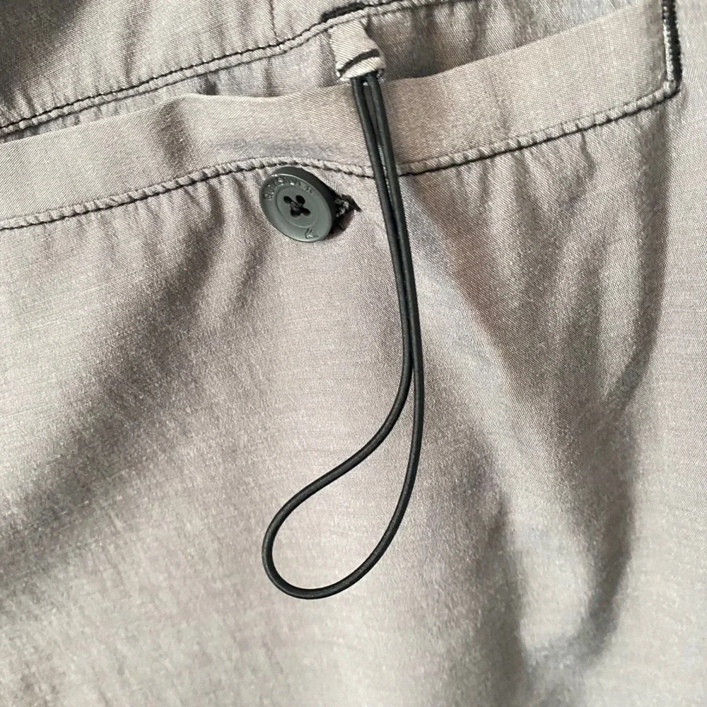 Quiksilver Amphibians Mens XL Grey Hybrid Boardshorts Walkshorts Water Shorts